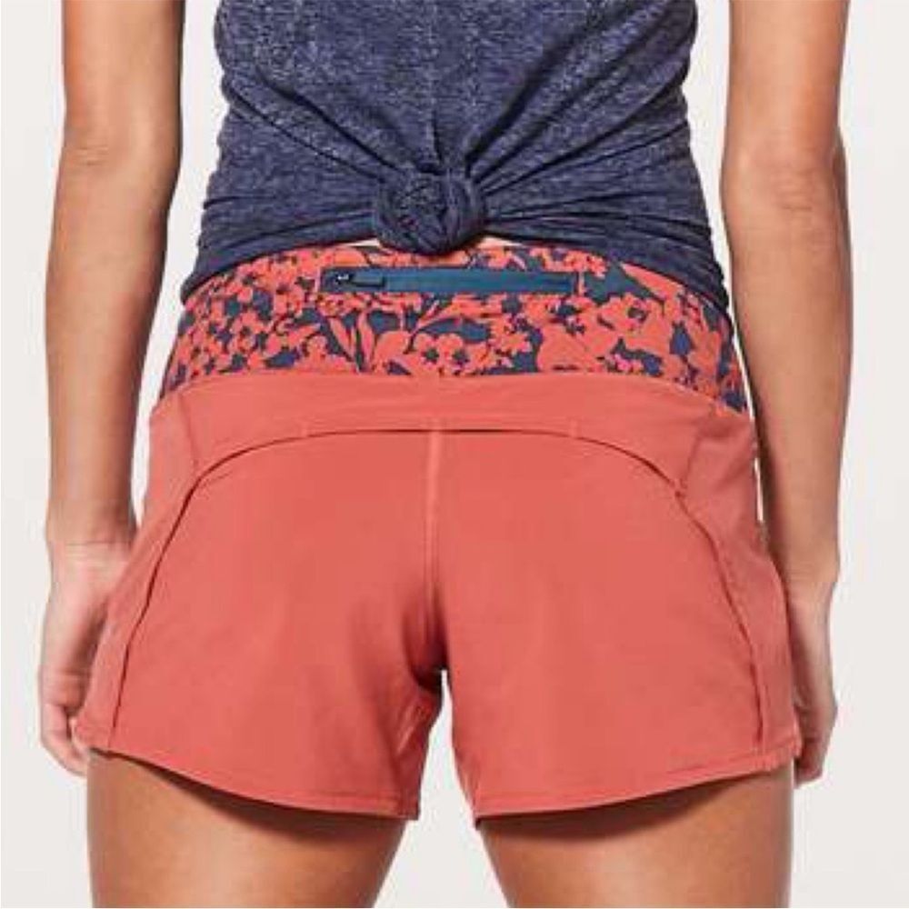 Lululemon‎ Run Times Short II Sz 6 - Picture 2 of 13